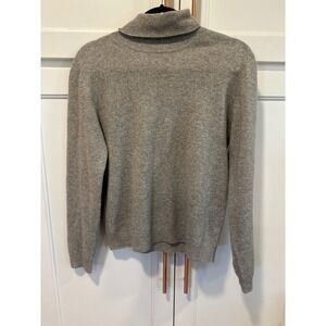 JM Cashmere 2 Ply Turtleneck Sweater Women's Size M Light Gray Cozy Warm casual